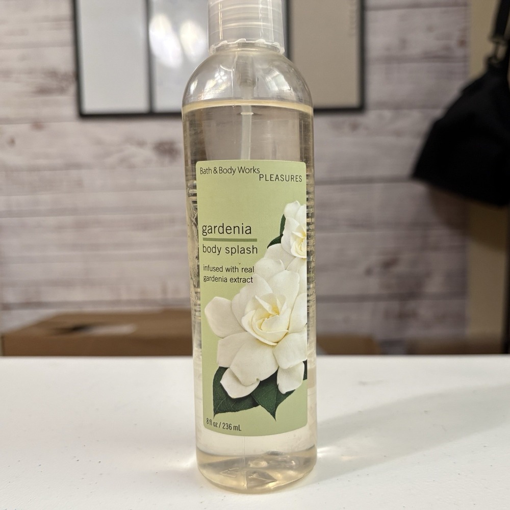 Bath & Body Works Pleasures Gardenia Body Splash 8oz Discontinued Vtg Spray